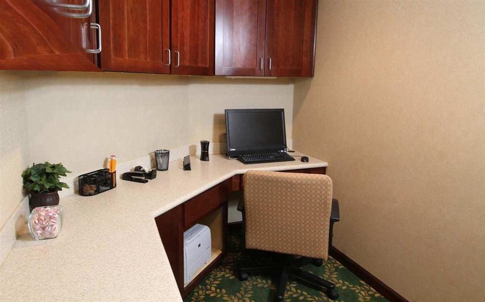 Hampton Inn & Suites Hopkinsville Exterior photo