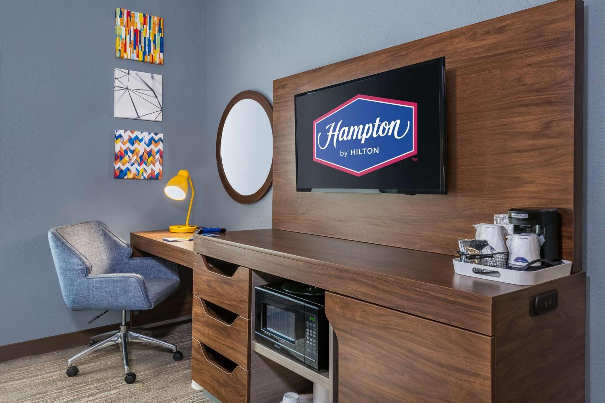 Hampton Inn & Suites Hopkinsville Exterior photo