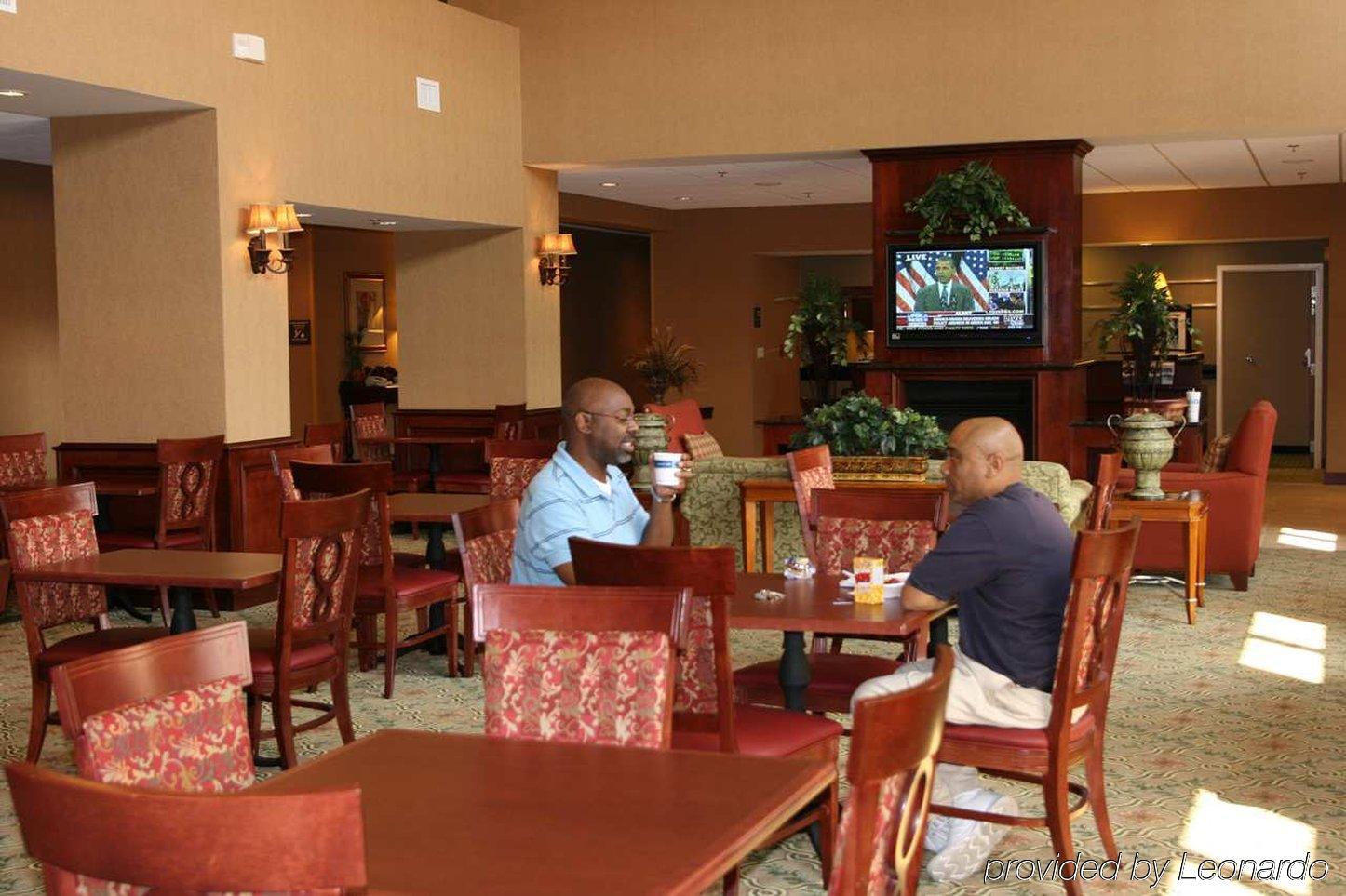 Hampton Inn & Suites Hopkinsville Restaurant photo